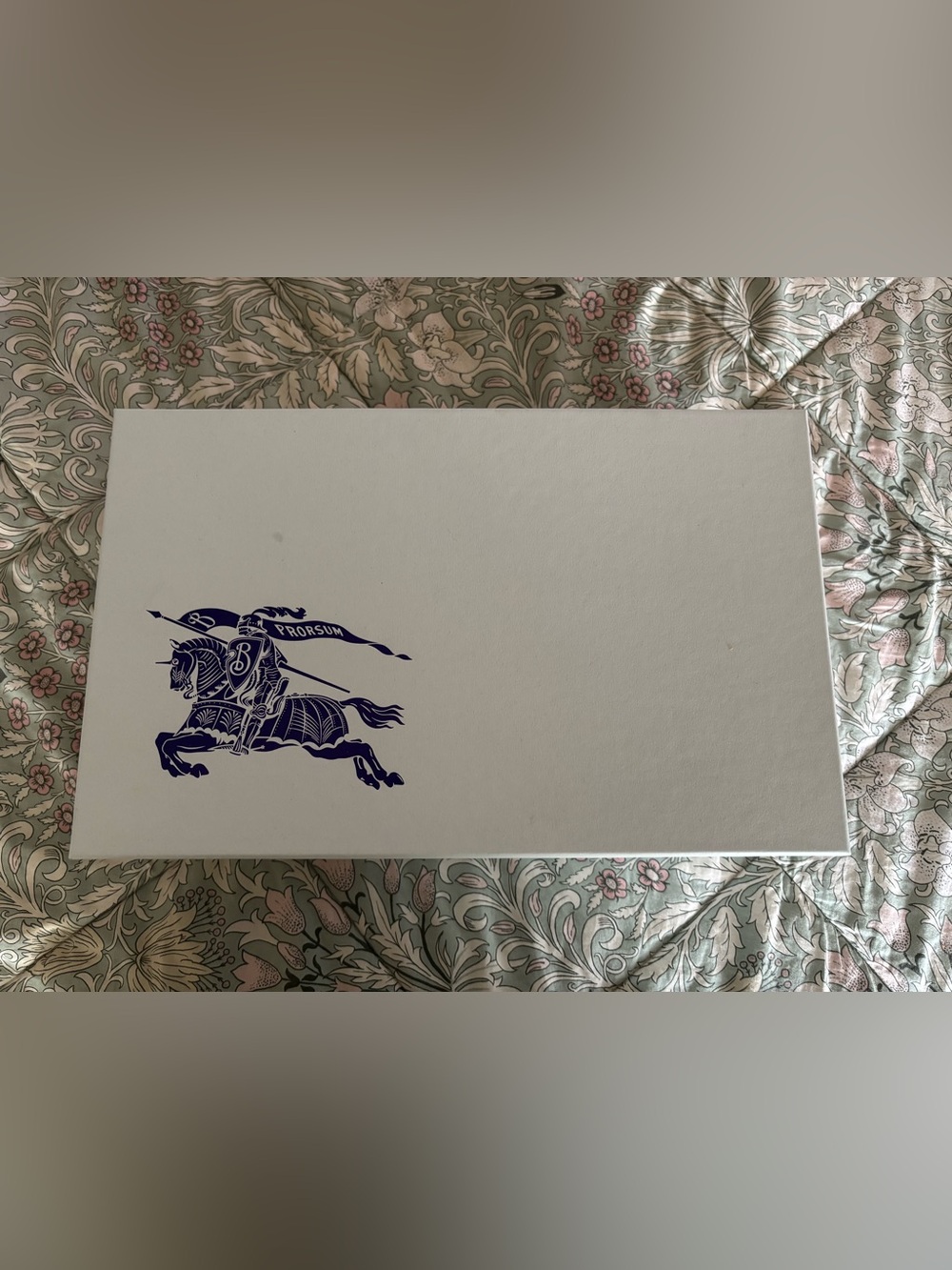 Burberry box ONLY